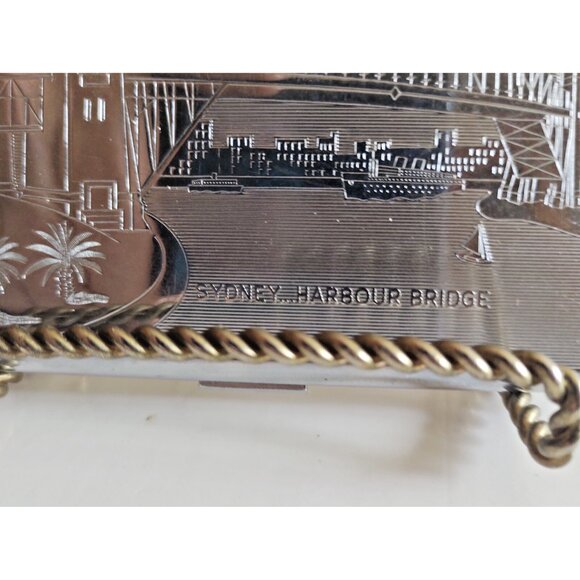 Vintage Souvenir Cigarette Case "Sydney Harbour Bridge" 4 3/4" x 3 1/2" - Picture 4 of 9